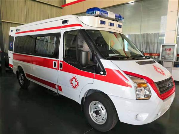 尚志市福特V362救护车